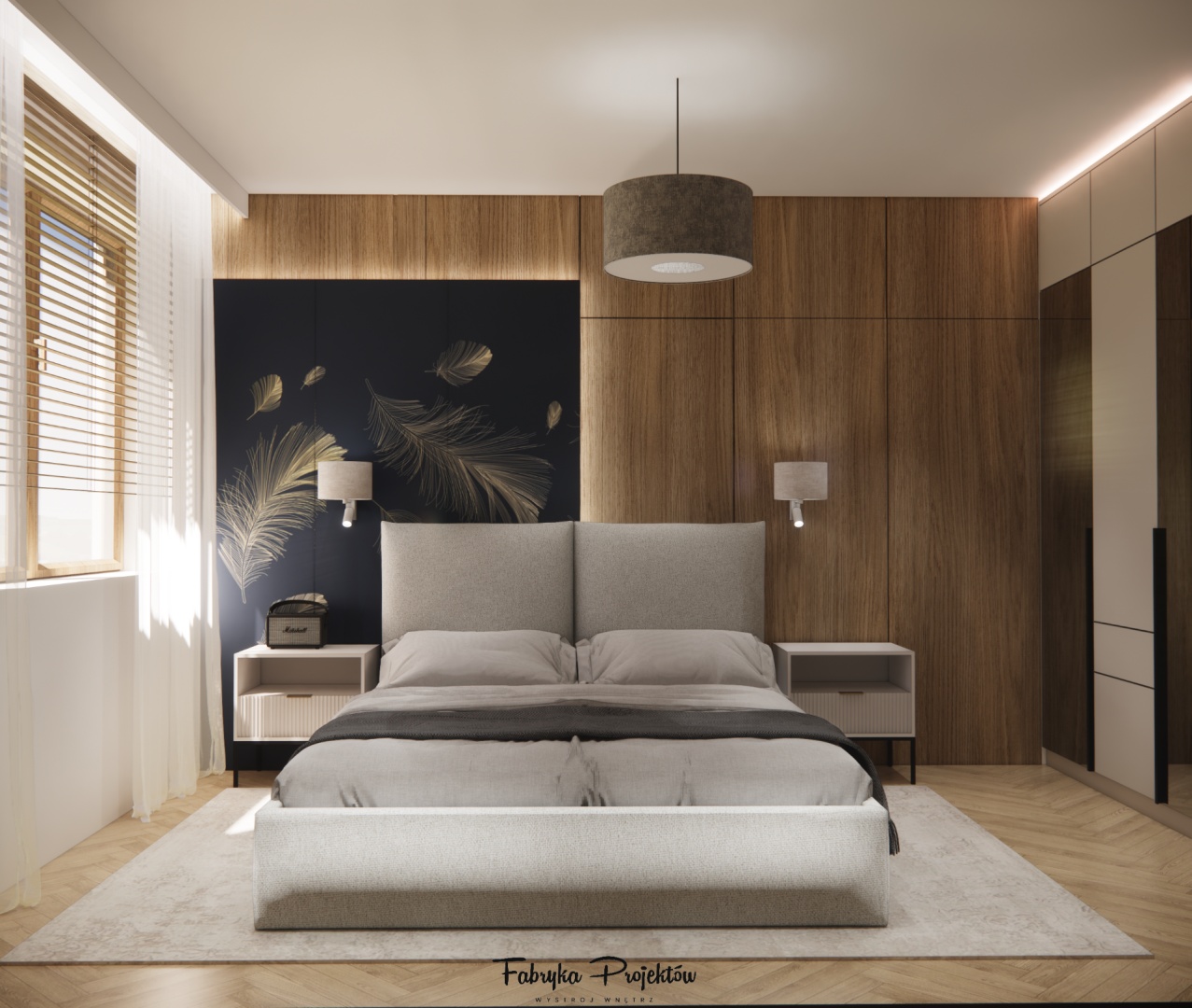 Elegancka sypialnia z tapicerowanym łóżkiem, dekoracyjną ścianą z motywem piór i zabudową meblową – projekt wnętrza domu o powierzchni 120 m2